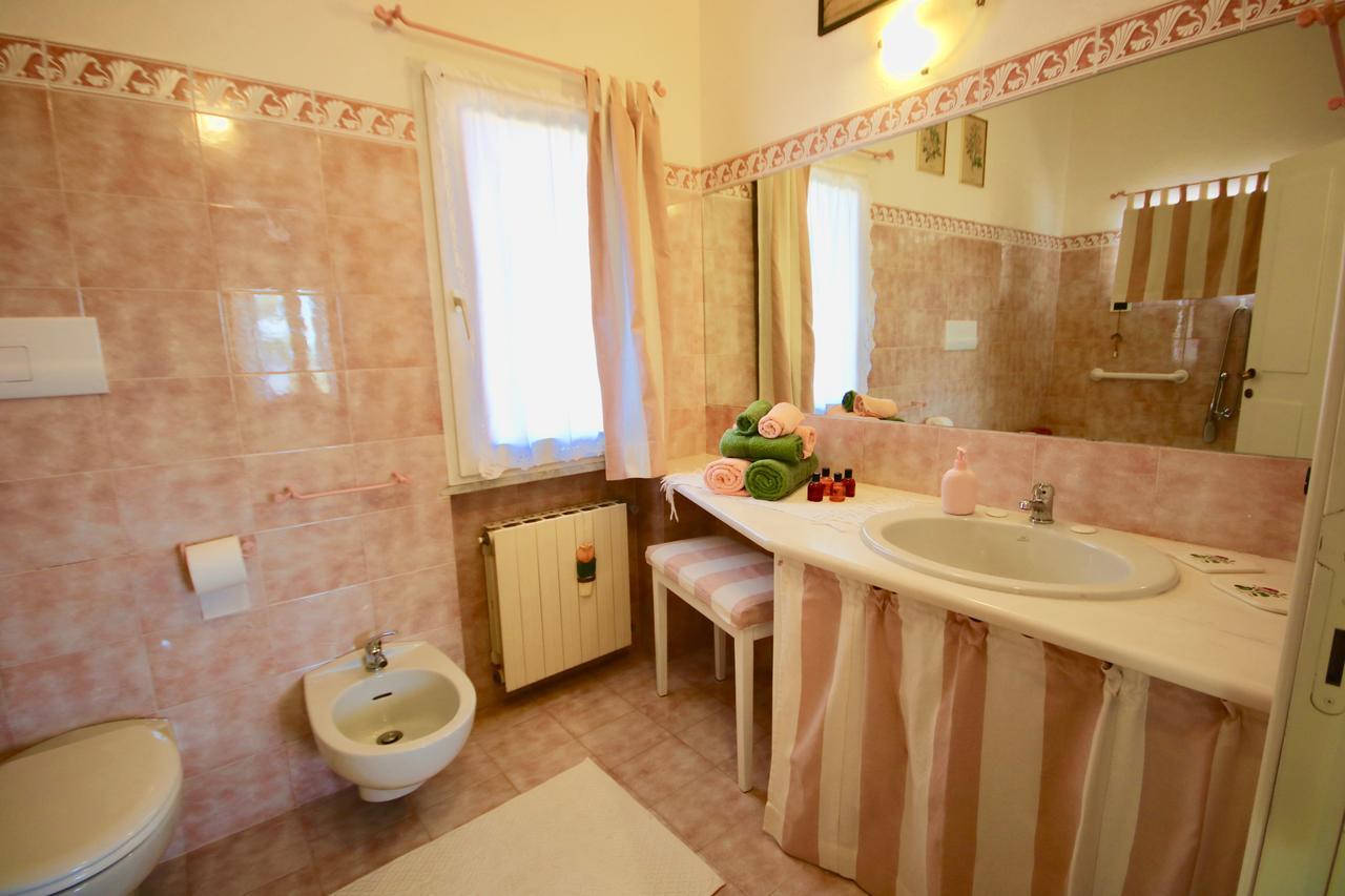 オルビア Il Profumo Di Ginestre Bed & Breakfast エクステリア 写真